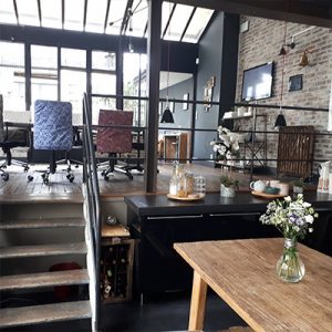 Un thé avec Delphine Groll dans les bureaux de My Little Paris, Colors of Tea